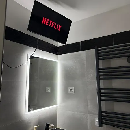 Prázdninový dům Le Discret - Balneo & Cinema